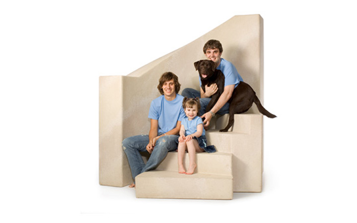 121_White_Cyc_wall_with_Cream_Stairs_and_Cream_Wall