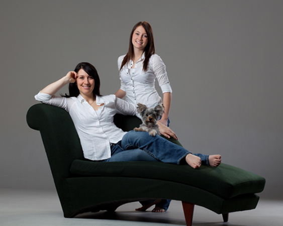 130_Cyc_Wall_Gray_with_Green_Couch